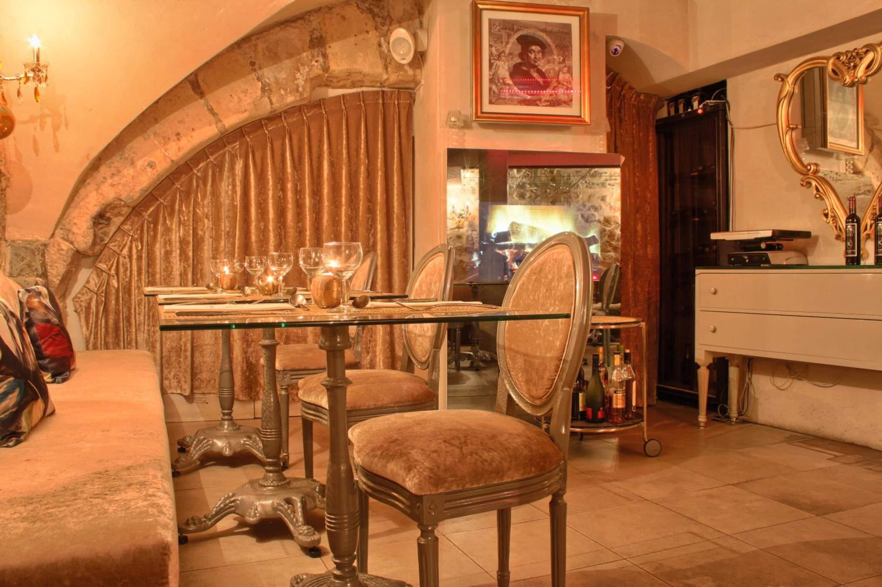 Boutique Konfidentiel 4* Paris