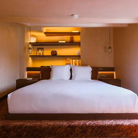 Boutique Konfidentiel Hotel Parigi