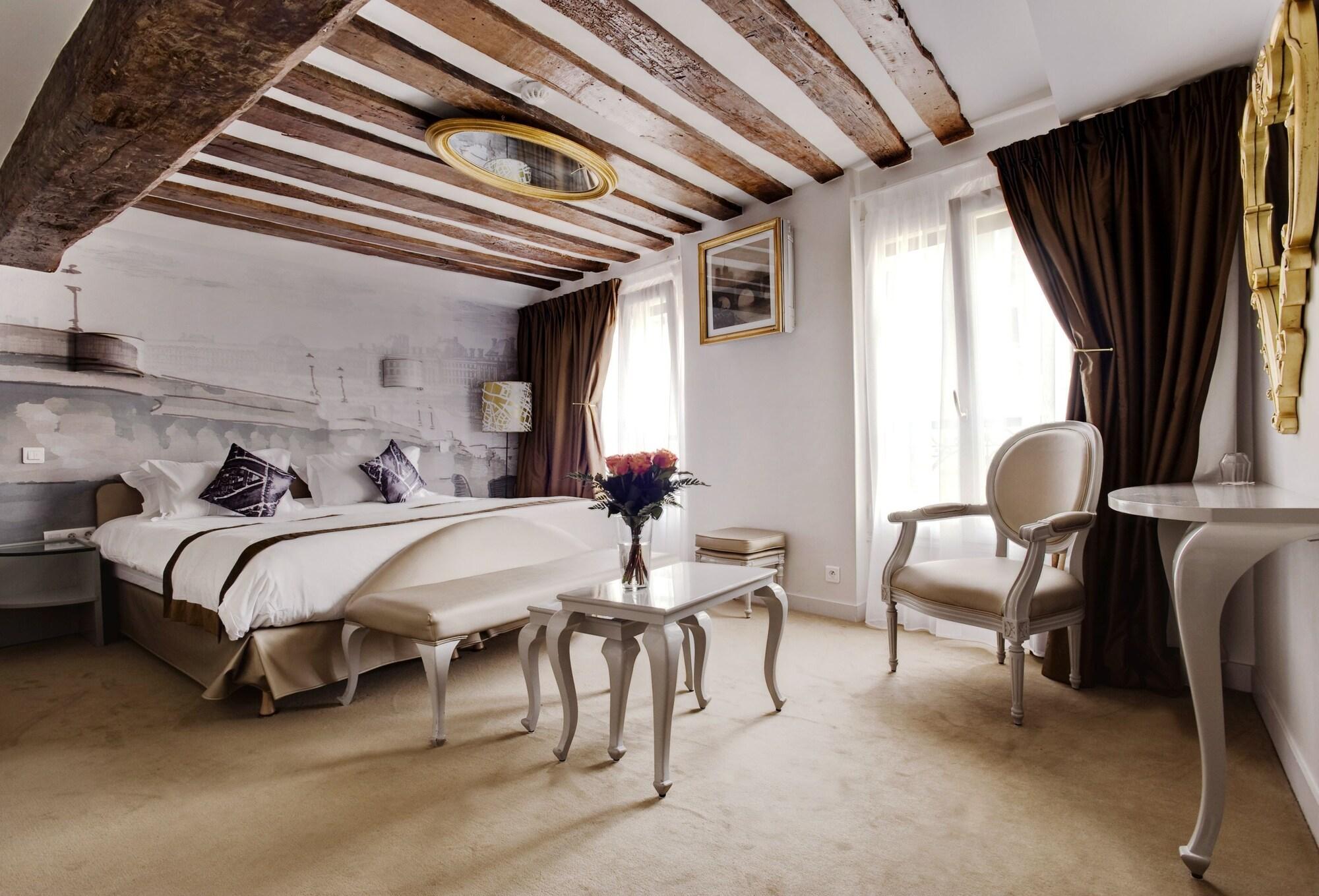 Boutique Konfidentiel 4* Parigi