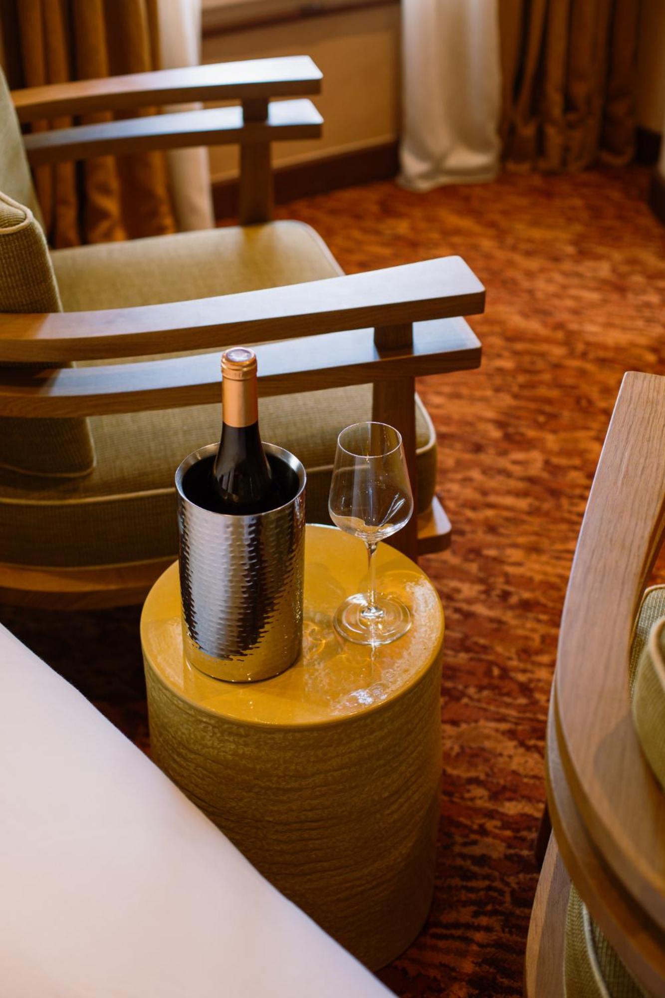 Boutique Konfidentiel 4* Paris