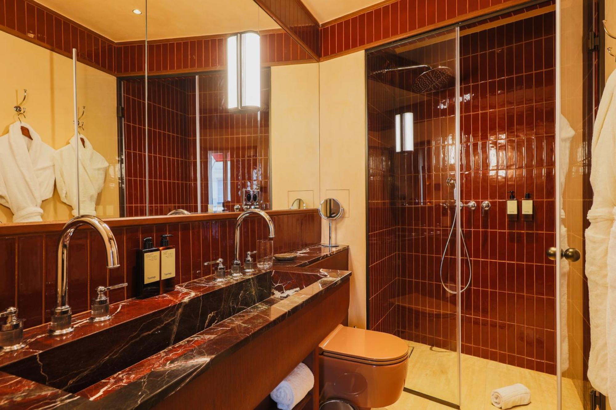 Boutique Konfidentiel Hotel Paris