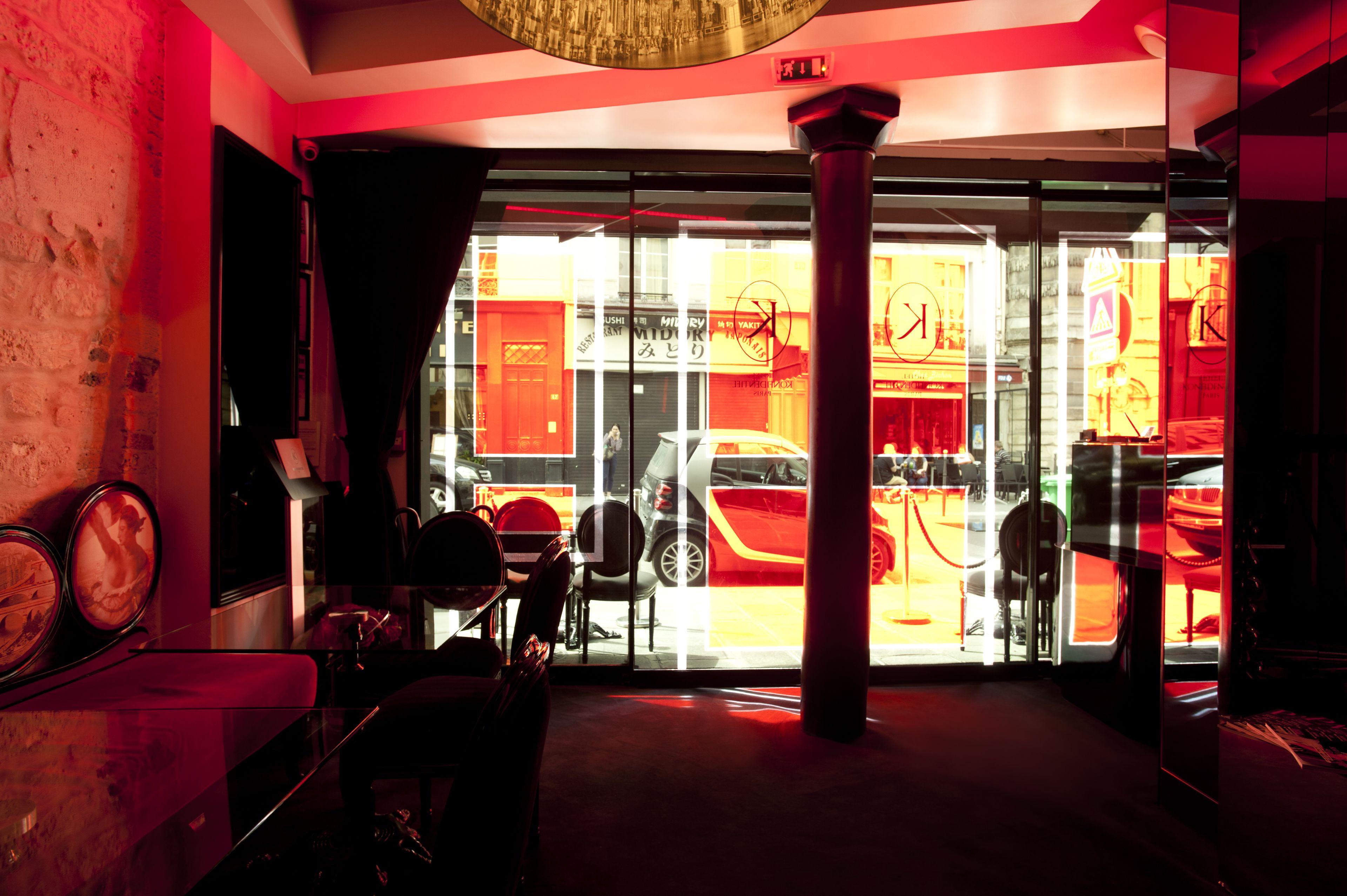 Boutique Konfidentiel