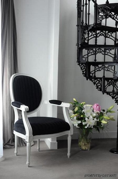 Boutique Konfidentiel Hotel Paris